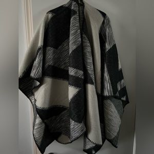 Apt. 9 Shawl